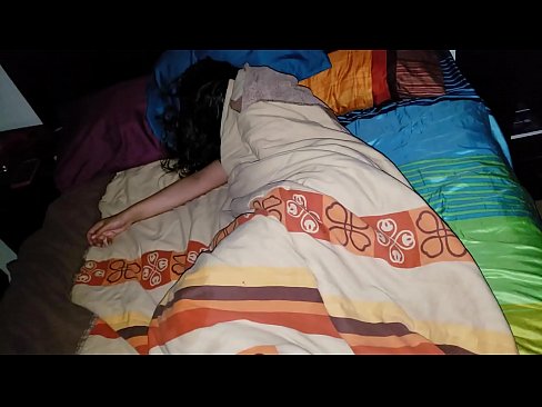 ❤️ Stiefson beréiert seng jonk Stéifmamm wärend hatt schléift. ❤️ Anal Porno op Porno lb.myteporn.ru ❌❤